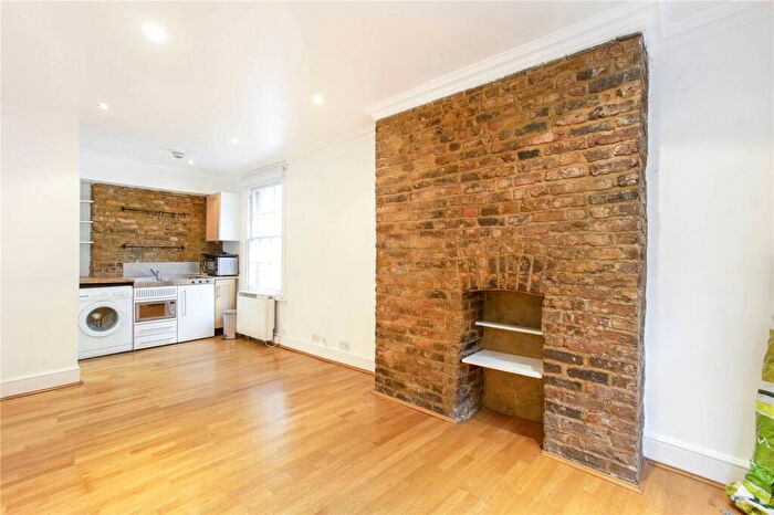 Studio To Rent In Willow Street, Shoreditch, London, EC2A