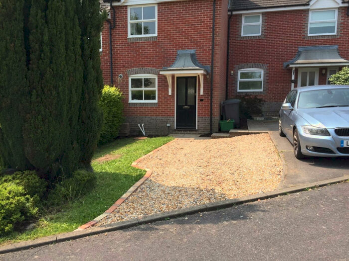 2 Bedroom Terraced House To Rent In Harrington Close, Newbury, Berkshire, RG14