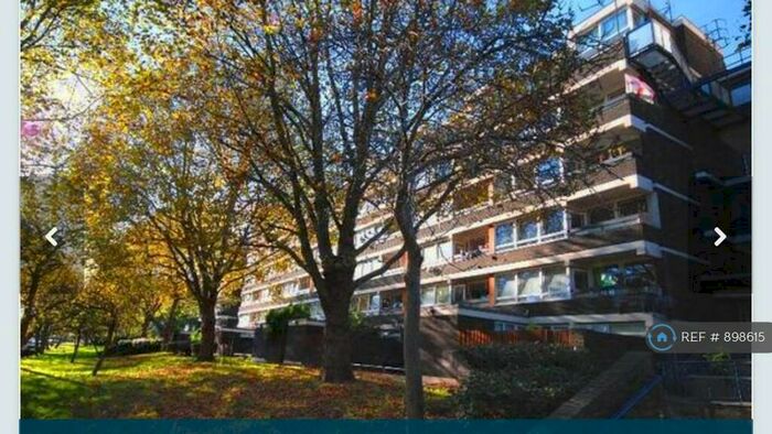 3 Bedroom Flat To Rent In Trevelyan House, London, SE5