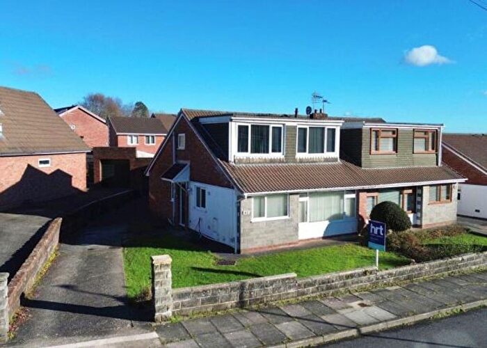 4 Bedroom Semi-Detached Bungalow For Sale In Bryn Rhedyn, Pencoed, CF35