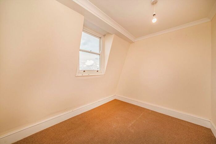2 Bedroom Flat To Rent In Hackney Road, Hackney Road, E2