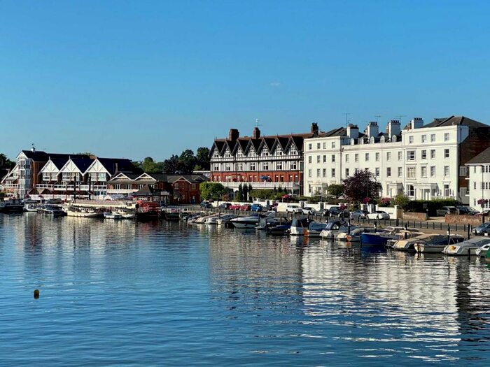 2 Bedroom Apartment To Rent In River Terrace, Henley On Thames, RG9