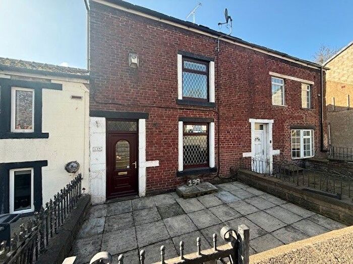 4 Bedroom Terraced House To Rent In Westgate, Heckmondwike, West Yorkshire, WF16