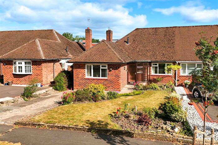 3 Bedroom Semi-Detached House For Sale In Oberon Drive, Shirley, Solihull, B90
