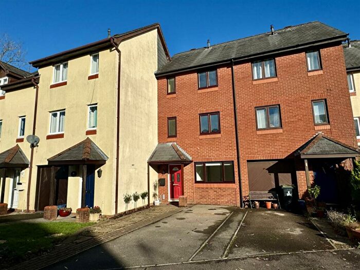 4 Bedroom Town House To Rent In River View, Chepstow, NP16
