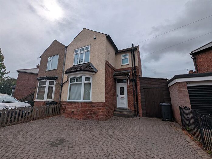 2 Bedroom Semi Detached House For Sale In Sandriggs, Darlington, DL3