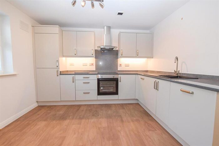 2 Bedroom Apartment To Rent In Millfield, Neston, Cheshire, CH64