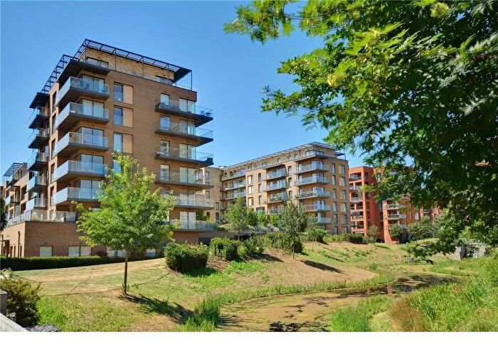2 Bedroom Apartment To Rent In Tudway Road, London, SE3