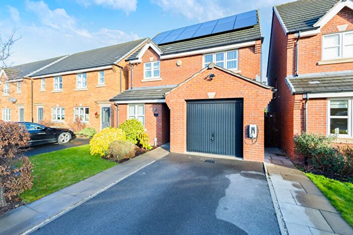 3 Bedroom Detached House For Sale In Victoria Gardens, Normanton, WF6