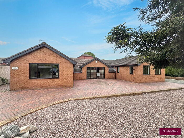 3 Bedroom Detached Bungalow For Sale In Plas Y Brenin, Rhuddlan, Denbighshire, LL18