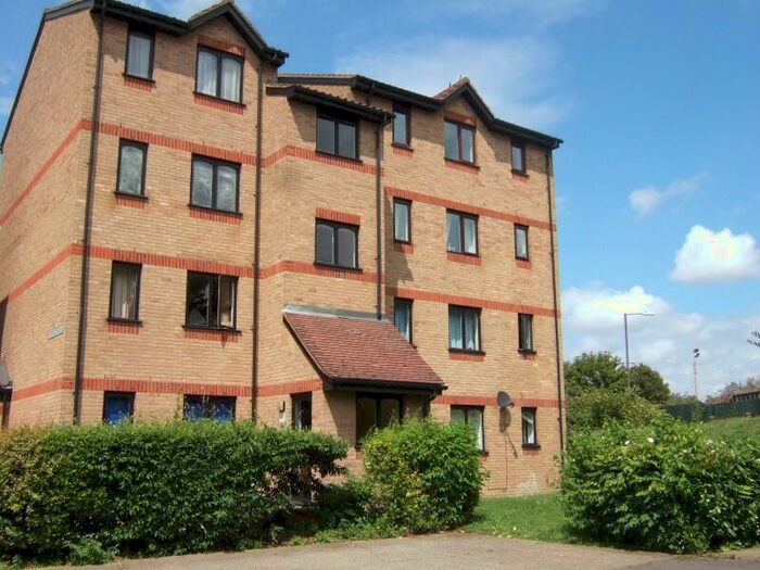 1 Bedroom Flat To Rent In Myers Lane, London, SE14