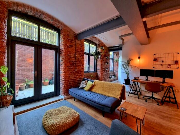 1 Bedroom Apartment To Rent In Worsted House East Street Mills Leeds, LS9