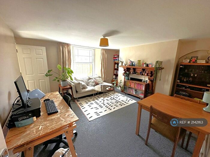 1 Bedroom Flat To Rent In Cheltenham Road, Bristol, BS6