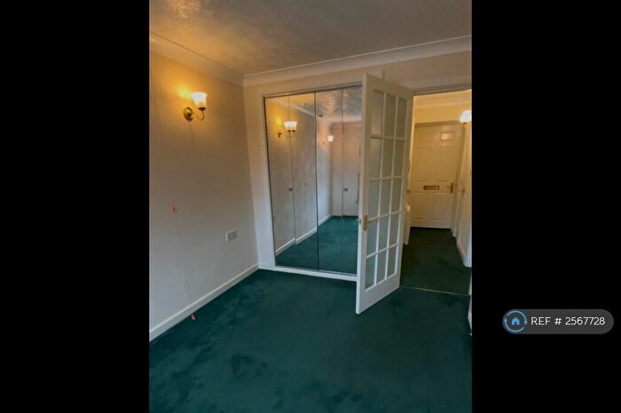 1 Bedroom Flat To Rent In Rhoslan Park, Colwyn Bay, LL29
