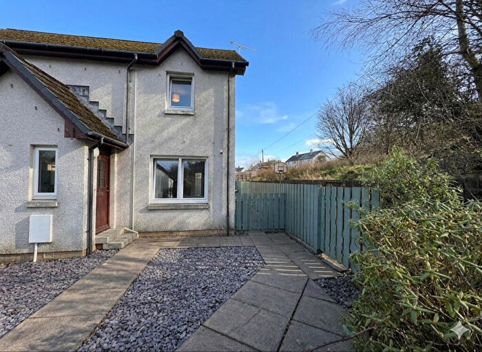 2 Bedroom Semi Detached House For Sale In Glen Park, Tarbert, PA29