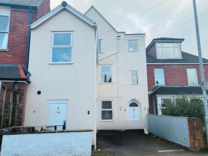 2 Bedroom Apartment For Sale In Union Road, Exeter, EX4