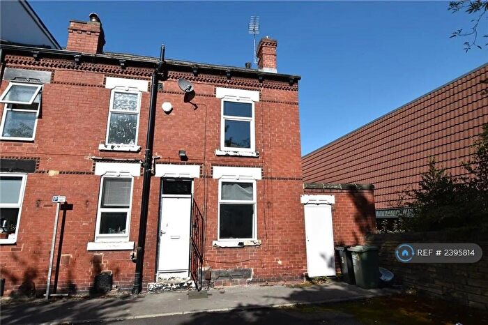 2 Bedroom Terraced House To Rent In Eyres Street, Leeds, LS12