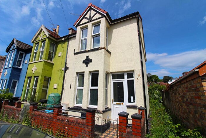 3 Bedroom House For Sale In Dunford Road, Bedminster, Bristol, BS3