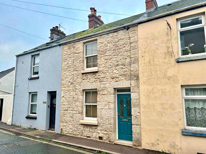 3 Bedroom Terraced House For Sale In Clovens Road, Portland, DT5