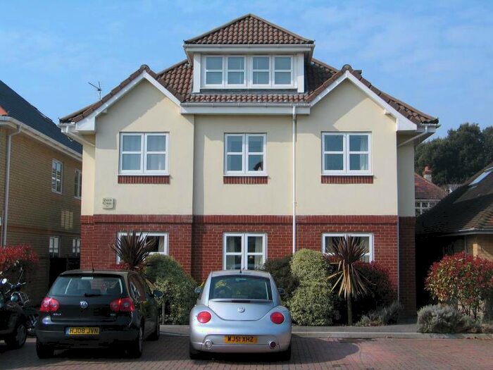 Houses to rent in Southbourne, BH6, Dorset