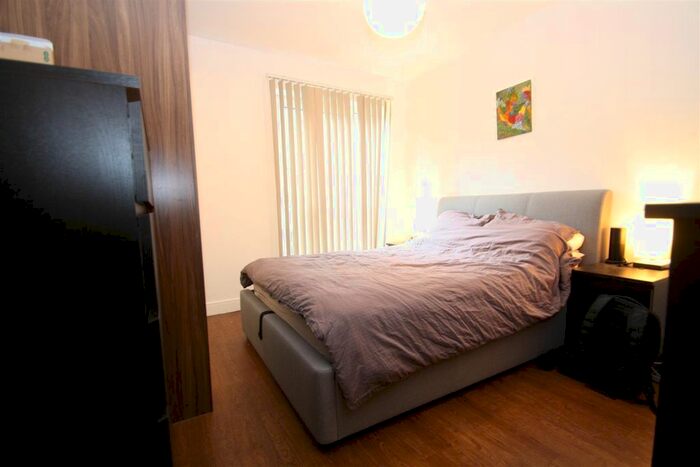2 Bedroom Flat To Rent In Maxwell Road, Romford RM7