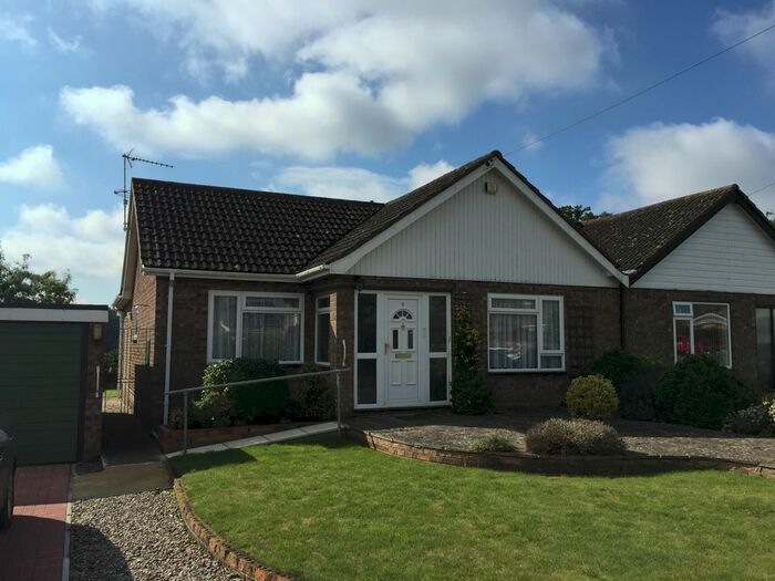 4 Bedroom Bungalow To Rent In Postmill Crescent, Grundisburgh IP13