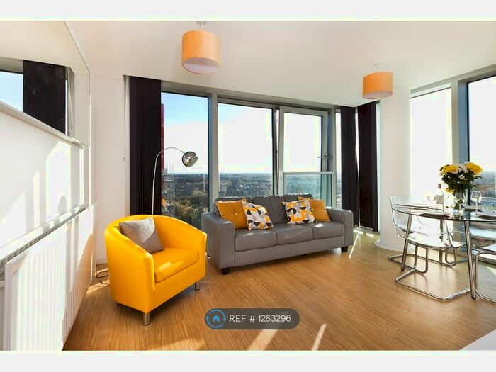 2 Bedroom Flat To Rent In Chelsea House, Milton Keynes MK9