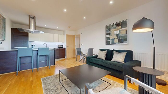 2 Bedroom Flat To Rent In Oval Road, London, NW1