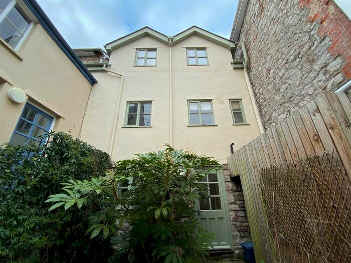 2 Bedroom Terraced House To Rent In The Back, Chepstow, NP16