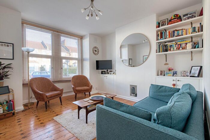 1 Bedroom Flat For Sale In Davenport Road, London, SE6