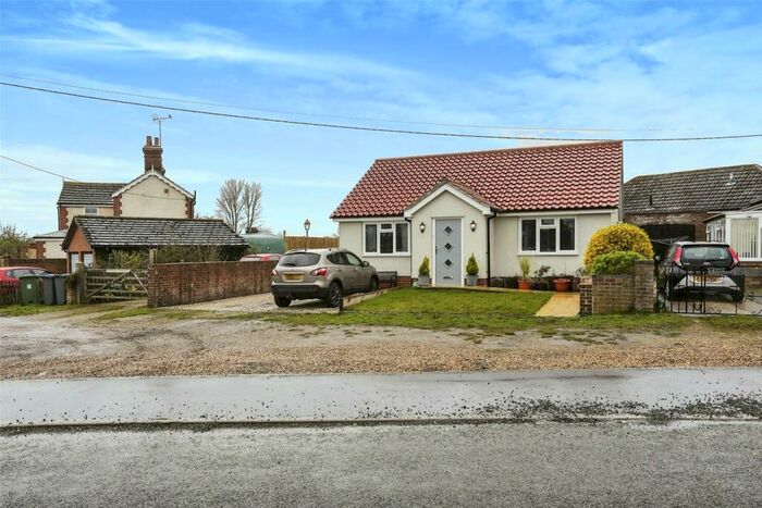 2 Bedroom Bungalow For Sale In Mill Road, Knodishall, Saxmundham, Suffolk, IP17