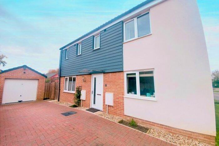 3 Bedroom Property To Rent In Reeve Way, Wymondham, NR18