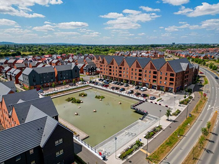 2 Bedroom Flat For Sale In Kingsbrook Basin, Broughton, HP22
