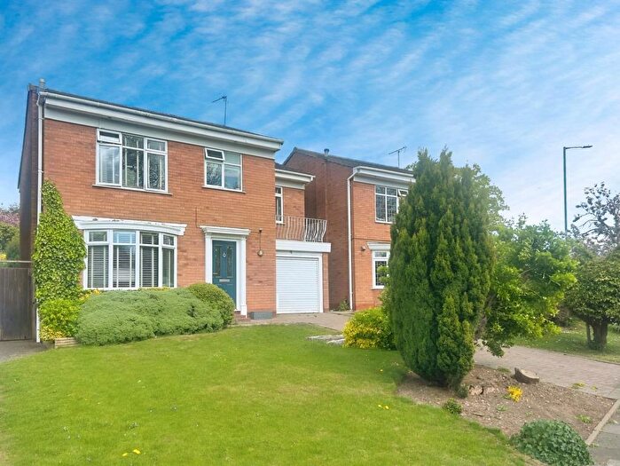 4 Bedroom Property To Rent In Langfield Road, Knowle, Solihull, B93