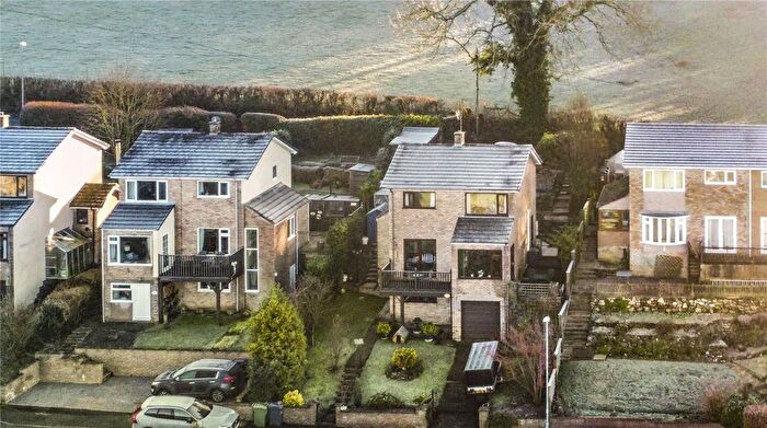 3 Bedroom Detached House For Sale In Llanfair Caereinion, Welshpool, Powys, SY21