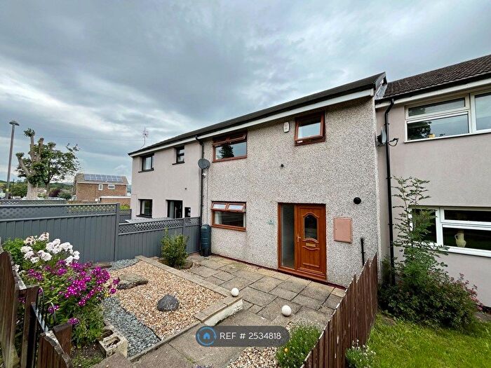 3 Bedroom Terraced House To Rent In Avon Court, Burnley, BB12