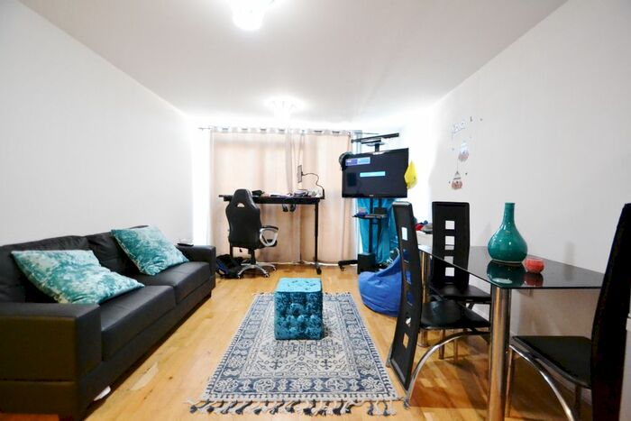 1 Bedroom Flat To Rent In Tyler Street, London, SE10