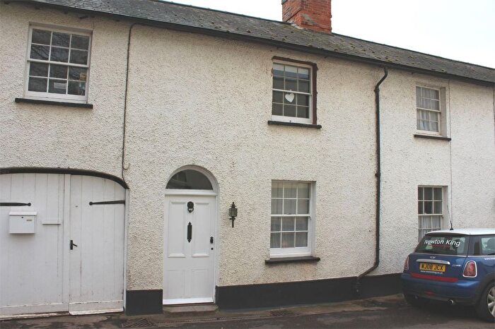 3 Bedroom Cottage To Rent In The Street, West Monkton, Taunton, TA2