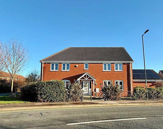 5 Bedroom Detached House For Sale In Runnymede Lane, Hull, HU7