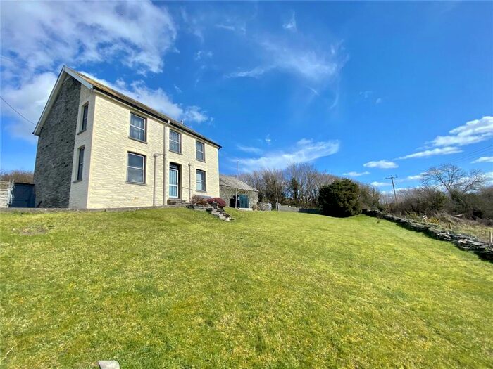 4 Bedroom Detached House For Sale In Llechryd, Cardigan, Ceredigion, SA43