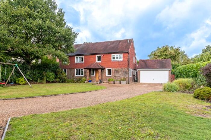 4 Bedroom Detached House For Sale In Station Road, Buxted, TN22