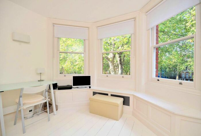 1 Bedroom Flat To Rent In Bramham Gardens, South Kensington, London, SW5