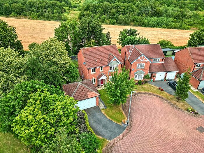 4 Bedroom Detached House For Sale In De Lacies Court, Woodlesford, Leeds, West Yorkshire, LS26