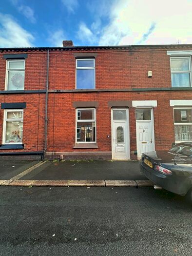 3 Bedroom Terraced House To Rent In Brynn Street, St Helens, WA10