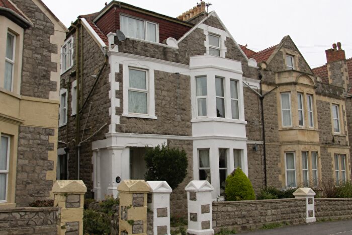 2 Bedroom Flat To Rent In Gordon Road, Weston-Super-Mare, BS23