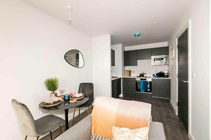1 Bedroom Apartment To Rent In Worrall Street, Manchester, Greater Manchester, M5