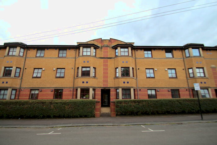 2 Bedroom Flat To Rent In Malloch Street, North Kelvinside, G20