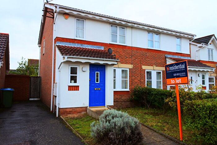 2 Bedroom End Terrace House For Sale In Hutchins Road, Thamesmead, London, SE28