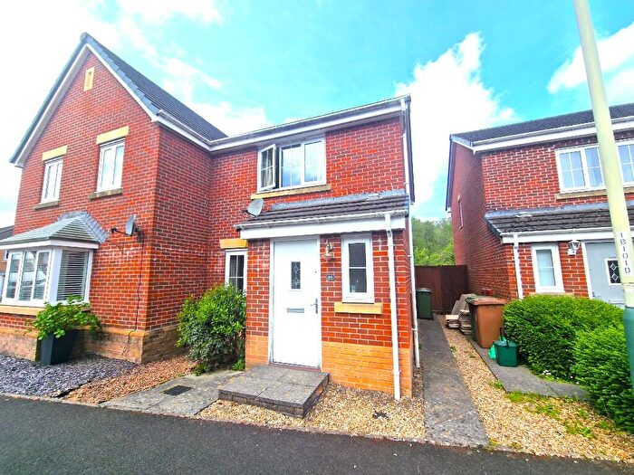 2 Bedroom Semi Detached House For Sale In Woodside Drive, Newbridge, Newport, NP11