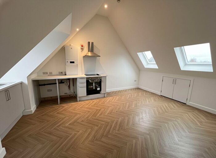 1 Bedroom Apartment To Rent In Charter Avenue, Coventry, CV4